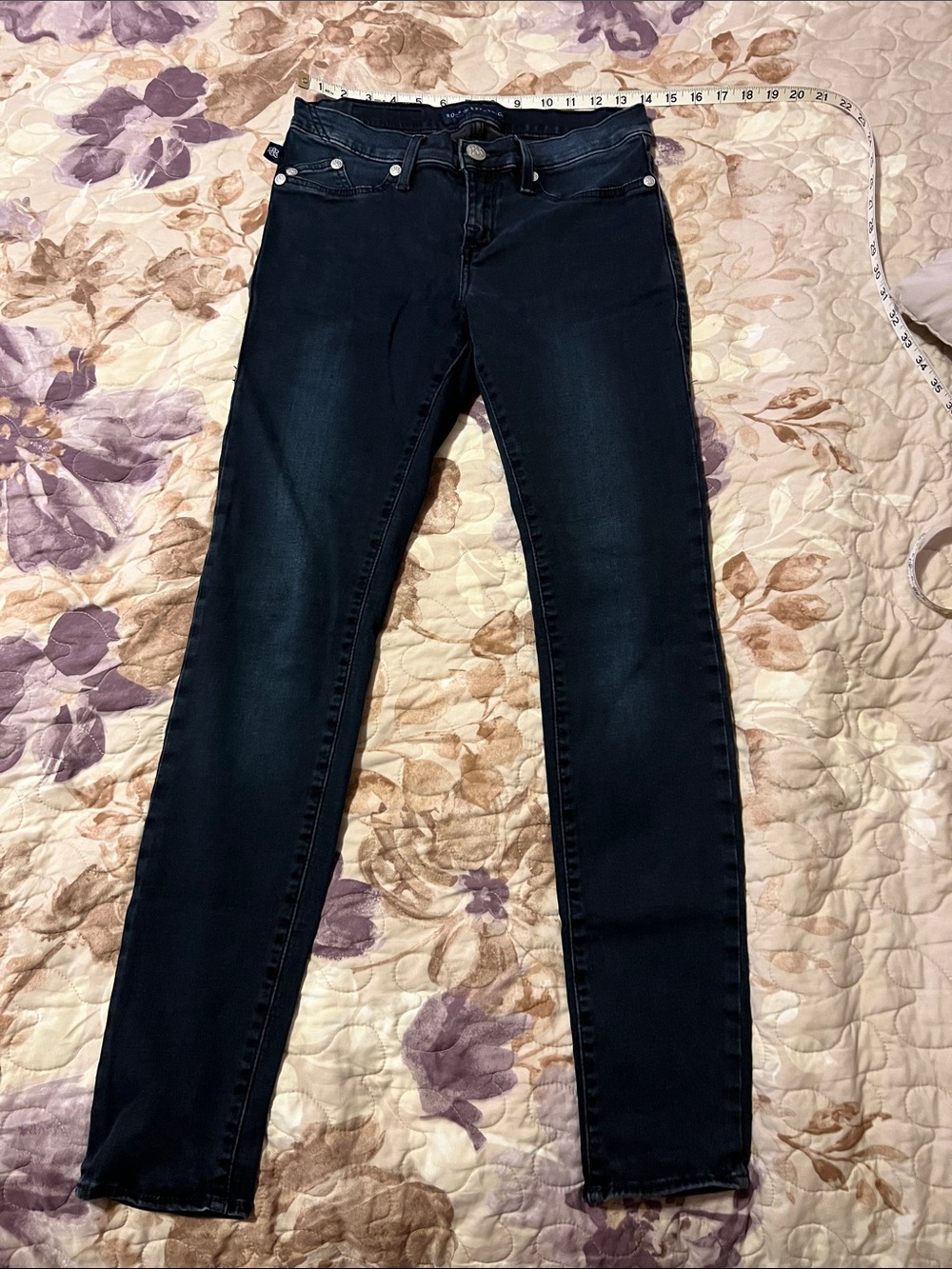 Rock & Republic Dark Blue Skinny Jeans